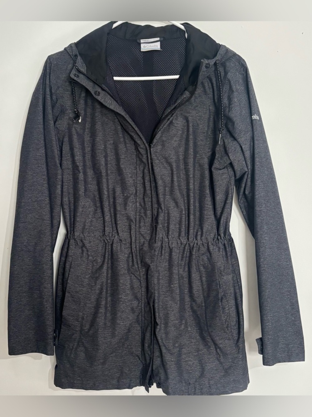 Columbia Women’s Windbreaker Jacket Gray Hooded Lightweight Coat